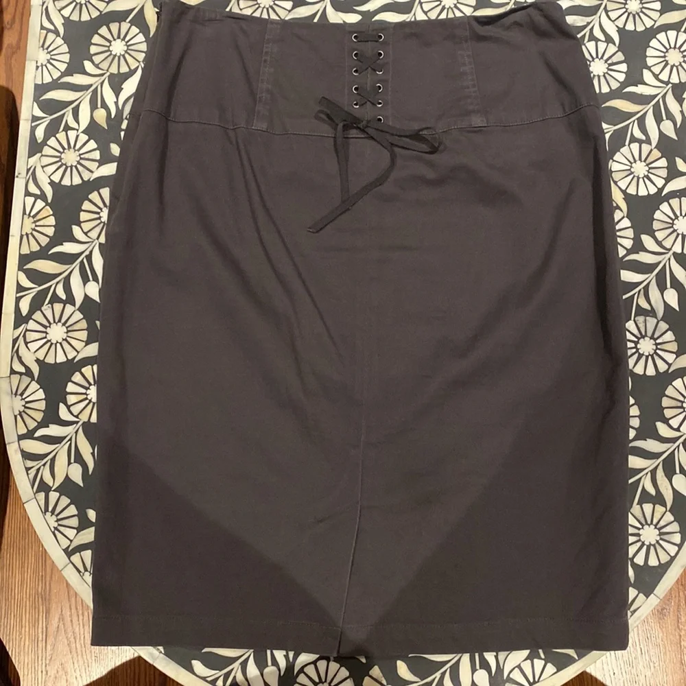 Anthropologie elevenses grey pencil skirt (10) - Picture 3 of 4